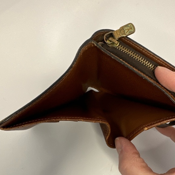 Louis Vuitton Monogram Bifold Compact Wallet w/ Zip Around Coin Compartment - Picture 10 of 14